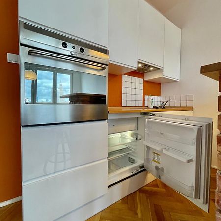 Super Beauty Metro Wifi 65'Tv Netflix Hbo Appletv+ Apartment วอร์ซอ ภายนอก รูปภาพ