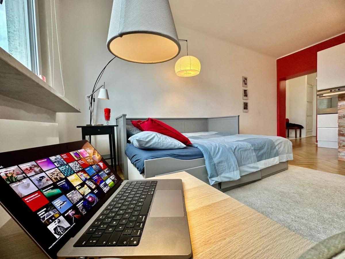 Super Beauty Metro Wifi 65'Tv Netflix Hbo Appletv+ Apartment วอร์ซอ ภายนอก รูปภาพ